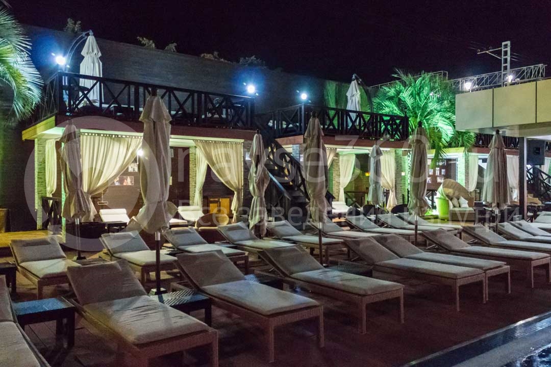 Moscow beach пляжный комплекс в Сочи