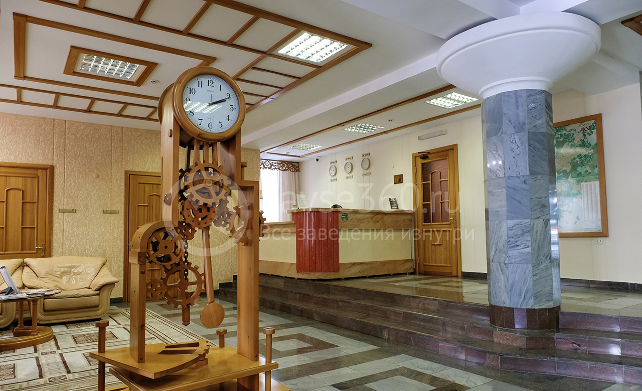 Гостиница Октябрьская, холл на сайте tomsk.navse360.ru