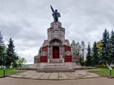 Памятник Ленину