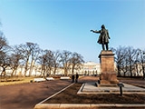 Площадь Искусств