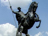 Георгию Победоносцу, памятник