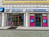 English First, школа английского языка
