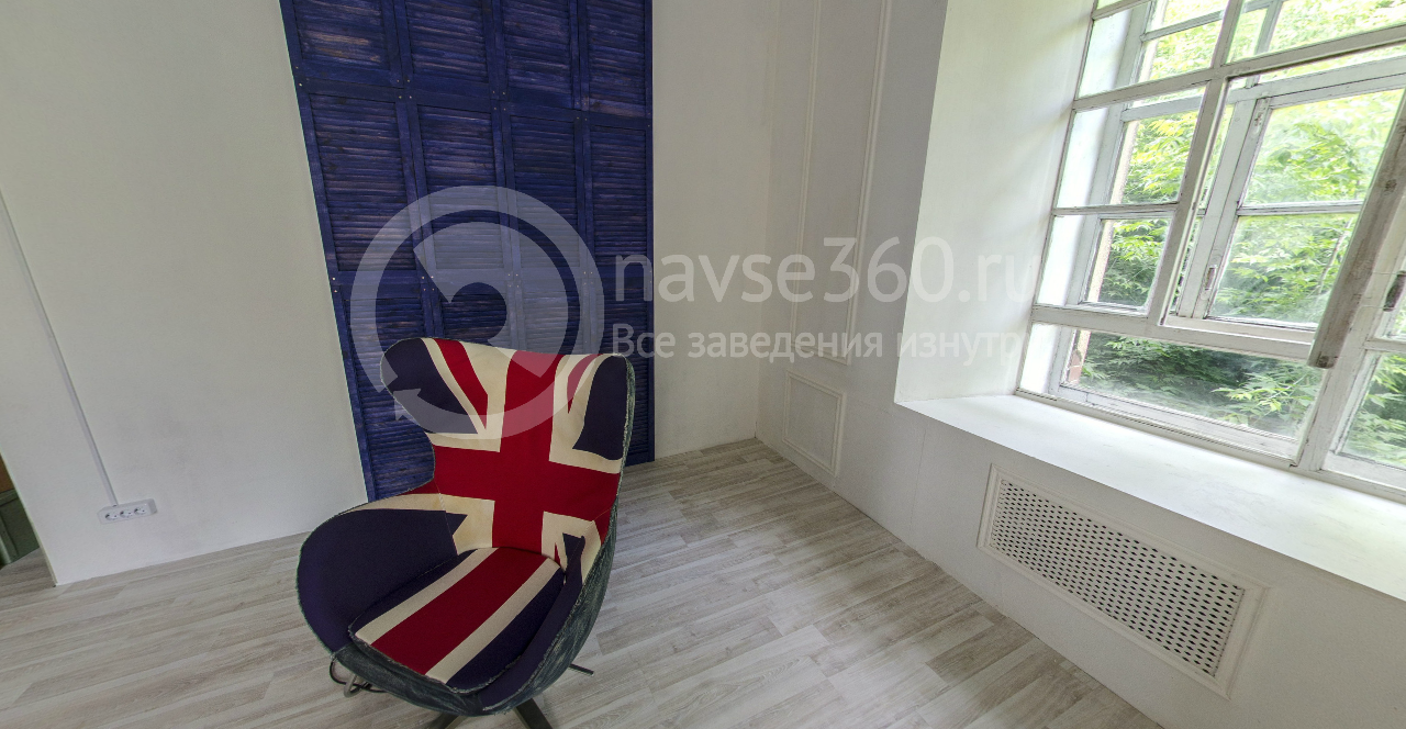 Light room blue chair Loft Stalinka