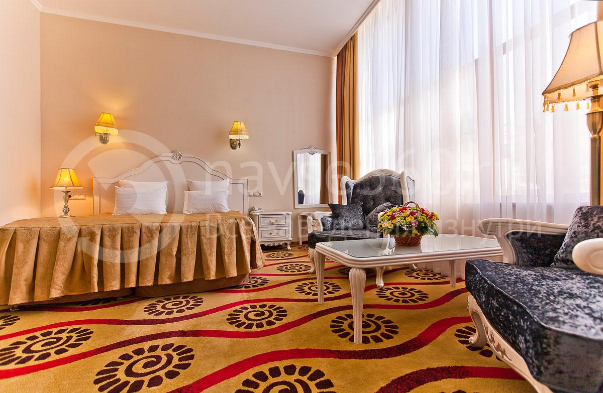 Номер в гостинице Park Hotel в Краснодаре
