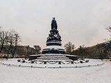 Памятник Екатерине ll
